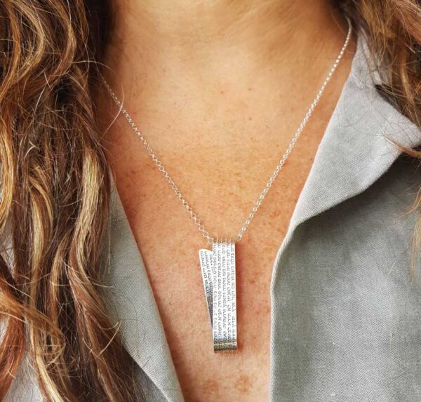 Woman of Valor Hebrew Engraved Necklace for Love